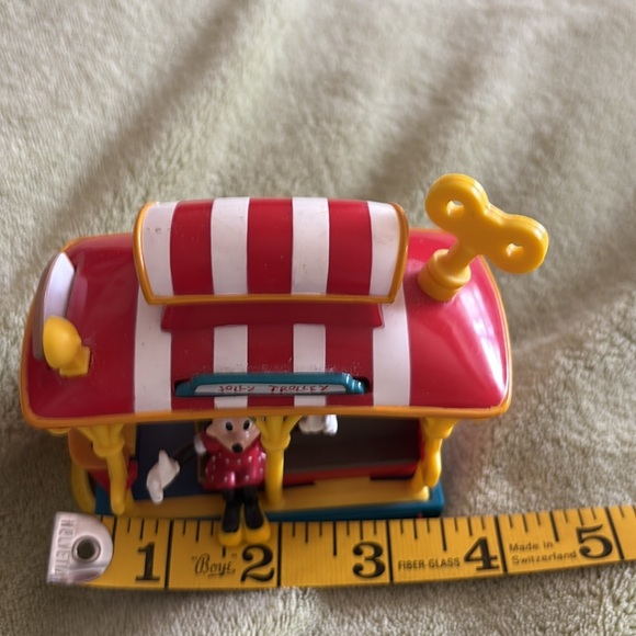 New! No tags!! Mickey and Minnie on the Jolly Trolley! - Picture 6 of 8